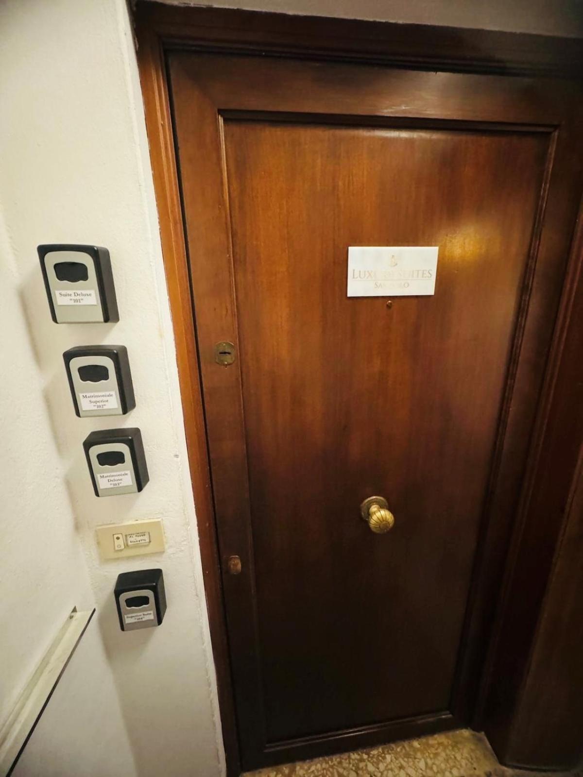 San Polo Luxury Suites In 威尼斯 外观 照片