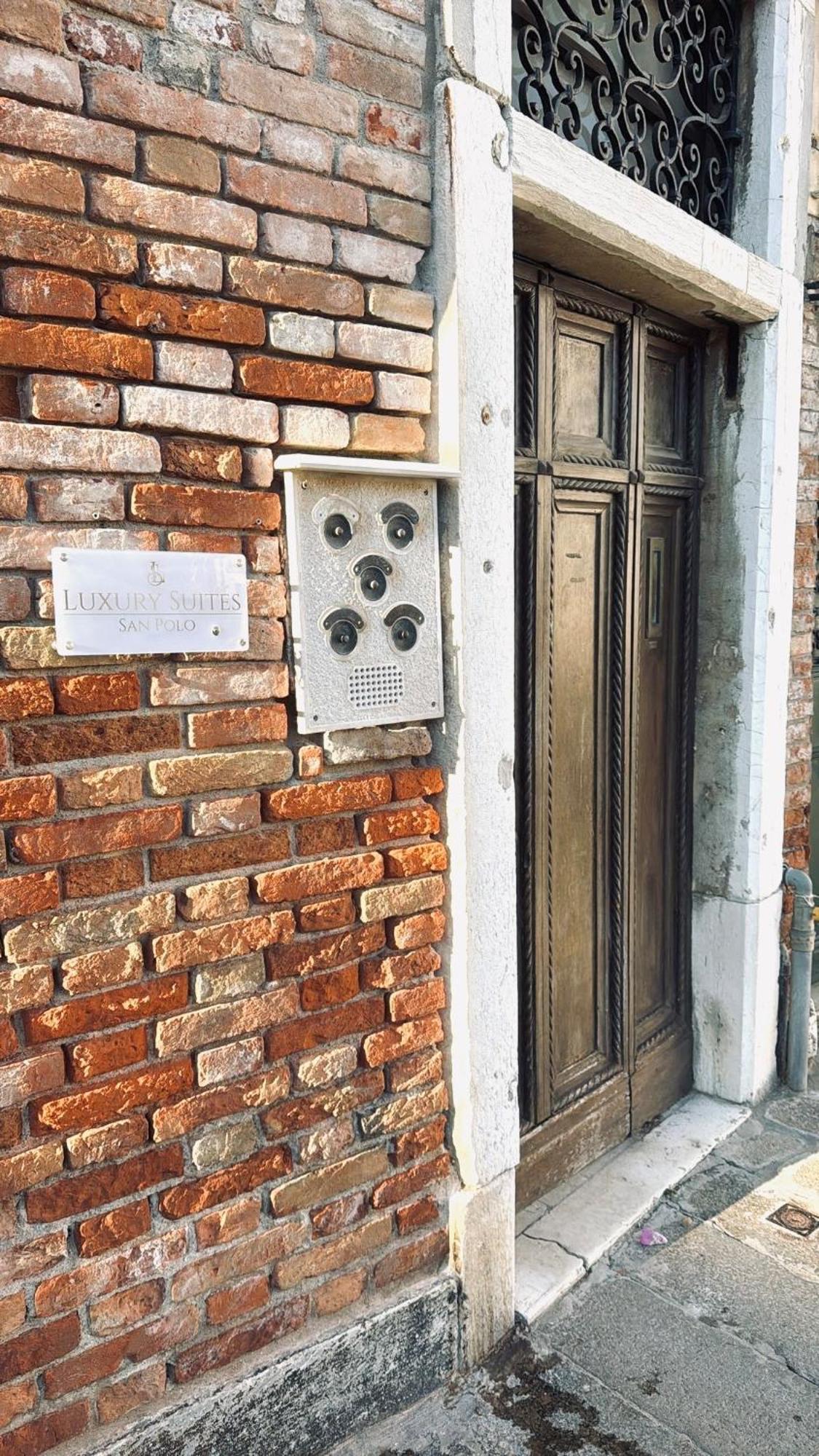 San Polo Luxury Suites In 威尼斯 外观 照片